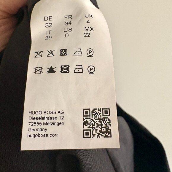 BOSS Hugo Boss Black Wool Pencil Skirt | Size 0 - Picture 4 of 4